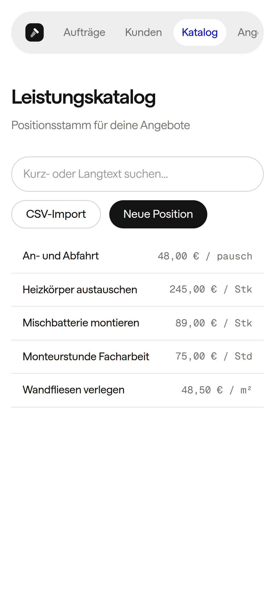 Leistungskatalog in DigitalGeselle mit Positionen, Preisen und Einheiten.